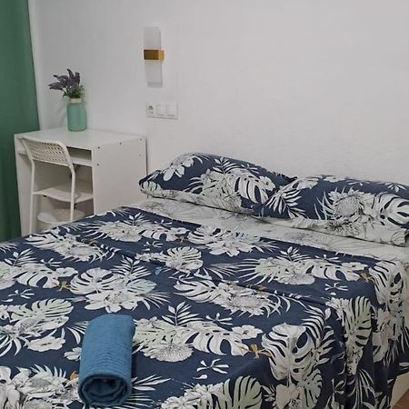 La Marina Hotel Аликанте Екстериор снимка