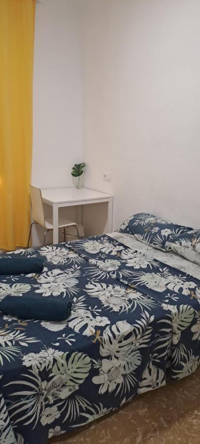 La Marina Hotel Аликанте Екстериор снимка